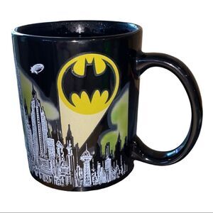 ZAK! Hot and Cold Batman Mug
